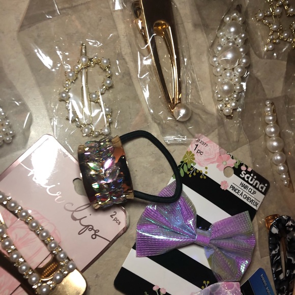 Hair Clip Bundle - Picture 9 of 9